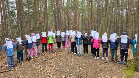 ZIELONE PŁUCA- ekologiczne działania Biedronek